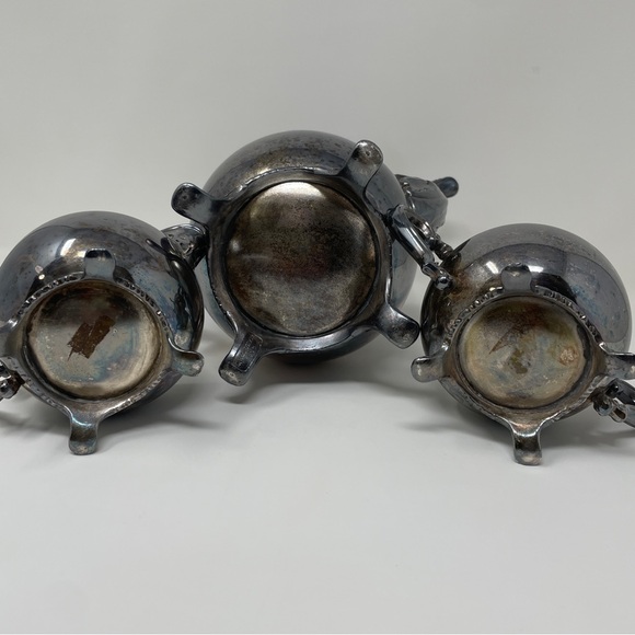Antique WM Rogers 800 Silver Plate Footed Coffee Tea Pot, Creamer Serving Set - Picture 11 of 16